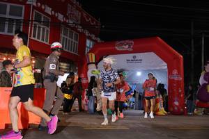 BIB: 
                            <button type="button" onclick="openModal(26224241)" class="btn btn-primary btn-sm float-right btn-popup" data-toggle="modal" data-target=".modal-high-quality">
                        <i class="fas fa-shopping-cart"></i> Add to Cart
                    </button>
                                            <button type="button" onclick="isThisMe(26224241, true)" class="btn btn-success btn-sm float-right btn-popup btn-isme hidden" data-toggle="tooltip" data-placement="bottom" title="นี่คือรูปของคุณใช่ไหม คลิกที่นี่เพื่อเอาเข้าอัลบั้ม">
                        <i class="fas fa-plus"></i> Add to album
                    </button>
                    <button type="button" onclick="isThisMe(26224241, false)" class="btn btn-warning btn-sm float-right btn-popup btn-isnotme hidden">
                        <i class="fas fa-ban"></i> Remove from album
                    </button>